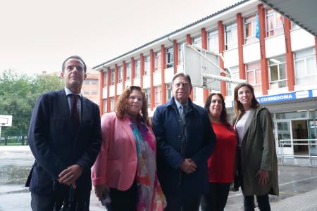 El Alcalde visita la obra del colegio público Corredoria I